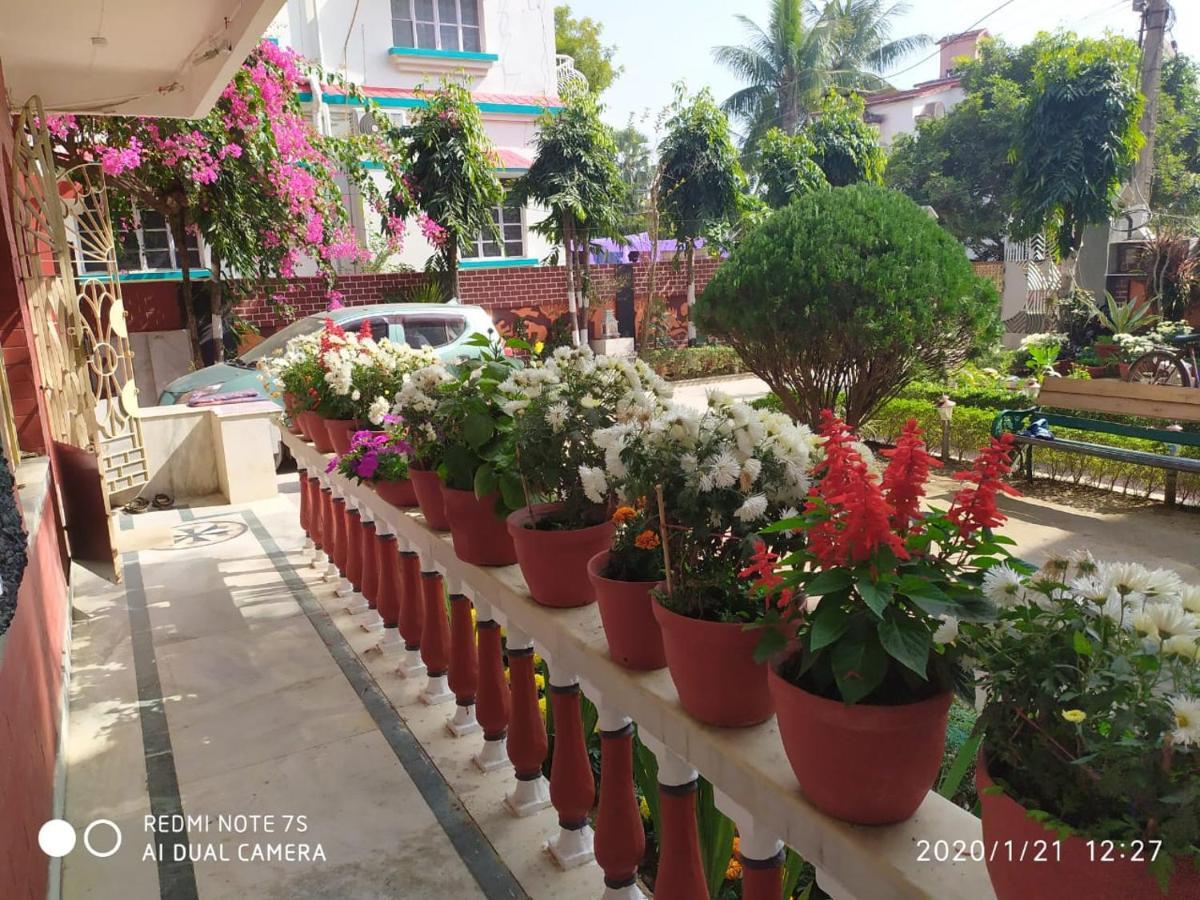 Swapnonir Hotel Shānti Niketan Esterno foto