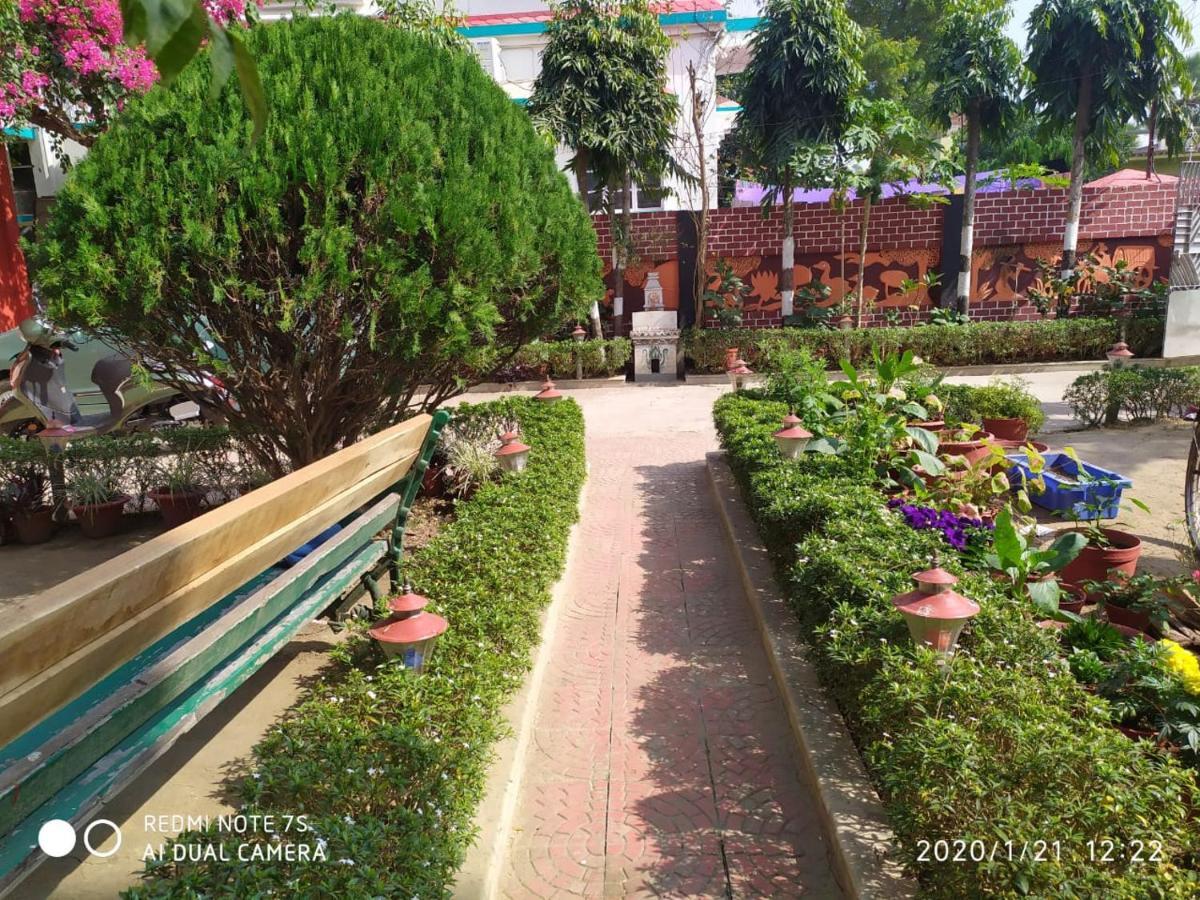 Swapnonir Hotel Shānti Niketan Esterno foto