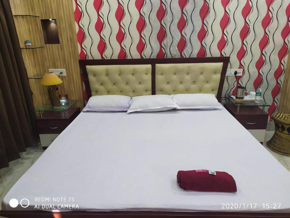 Swapnonir Hotel Shānti Niketan Esterno foto
